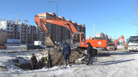 Ремонт коллектора в благовещенском микрорайоне закончат после Нового года