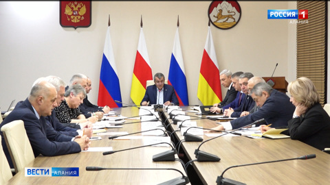 Аппаратное совещание: ремонт социально важных объектов, заболеваемость гриппом и ОРВИ