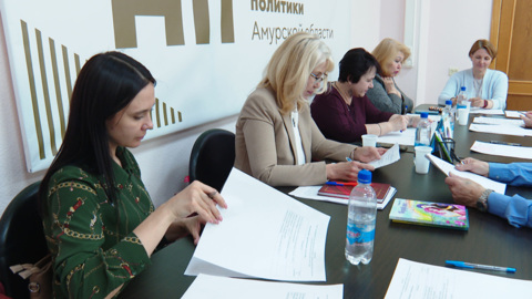 Прием документов на соискание премии в области литературы и искусства стартовал в Приамурье