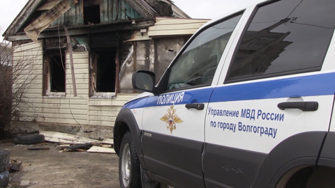 Спас из пожара двоих детей: в Волгограде наградили полицейского Евгения Козянина