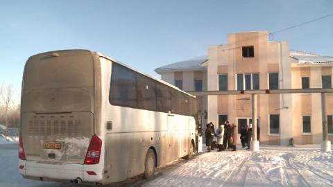 Жители Дегтярска остались без здания автовокзала
