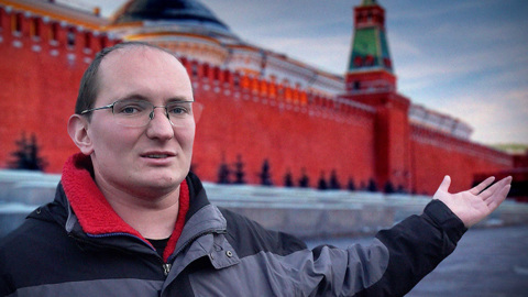 Американца, нашедшего биологическую семью в России, травят в США