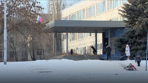 Володин о пристройке к 66 школе в Юбилейном: ставьте задачу сдать объект к сентябрю