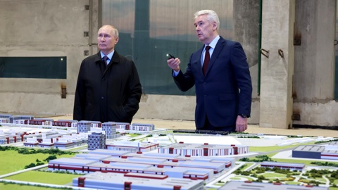 Путин посетил центр отечественного беспилотного авиастроения