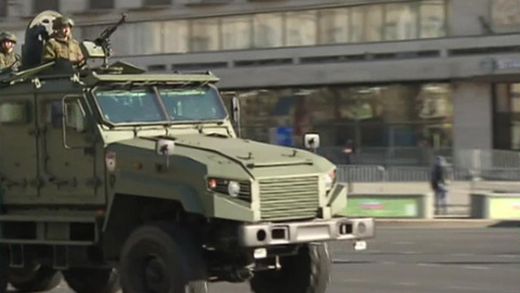 До начала парада в Москве – два часа