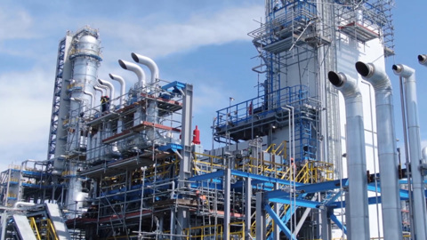 Газета Financial Times: "ЕС намерен закупить у России рекордный объем сжиженного газа"