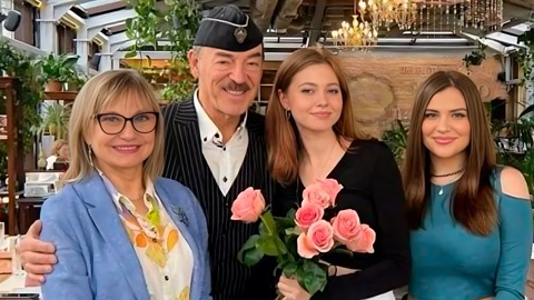 "Очарование мое": Михаил Боярский поздравил внучку с 15-летием