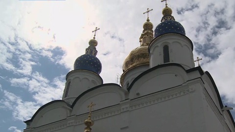 В Тобольске прошла благотворительная акция "Белый цветок"