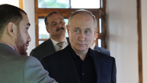 Как древнейший город в России встретил Путина
