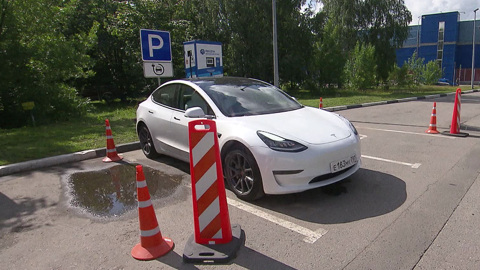 Зарядных станций для электромобилей станет еще больше