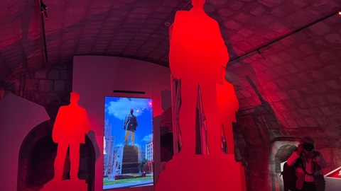 Открылась экспозиция "Маяковская Москва"