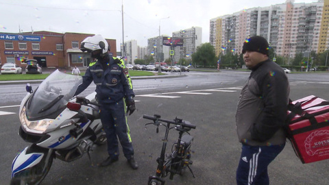 В Москве проходят рейды по профилактике нарушений ПДД водителями СИМ