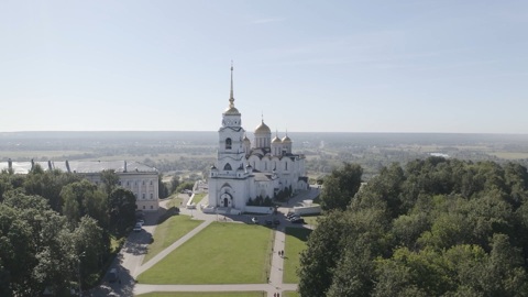 Успение Пресвятой Богородицы в престольный праздник в Псково-Печерском монастыре