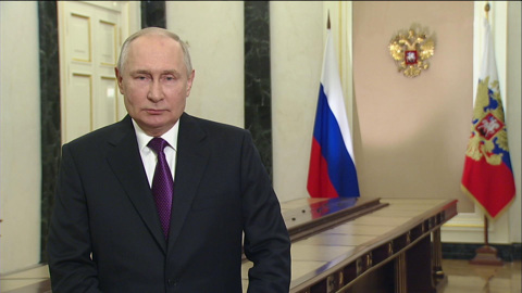 Владимир Путин поздравил педагогов с профессиональным праздником