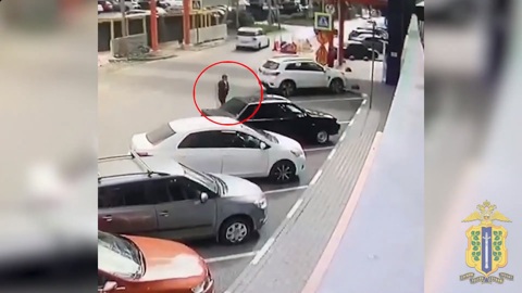 В Липецке прохожий украл утерянный водителем кошелек