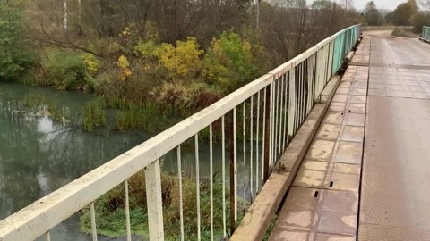 В деревне под Владимиром переправа держится на "честном слове"