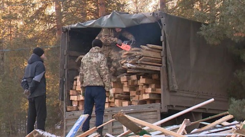 Бывший лагерь «Шап» в Марий Эл перед строительством нового разбирают на пиломатериалы для СВО