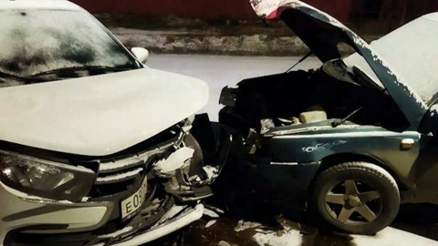 В Волжске водитель из Татарстана спровоцировал ДТП, в котором пострадал 2-летний ребёнок