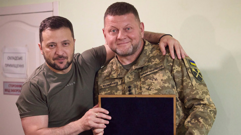 Залужный vs Зеленский: кто победит?