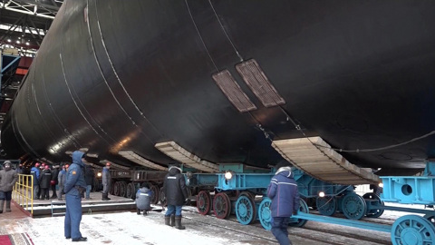 АПЛ "Архангельск" торжественно спущена на воду