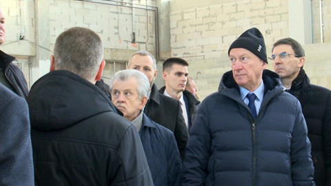Николай Патрушев побывал на строительстве волейбольного центра в Ярославле