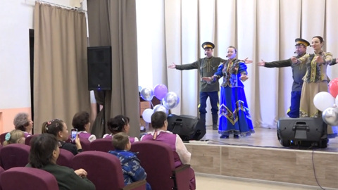 В селе Средняя Кия после капитального ремонта открыли начальную школу и сельский клуб