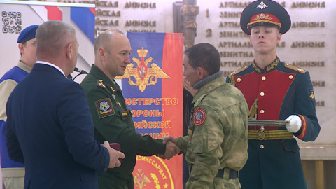 Девять бойцов СВО из Волгоградской области получили государственные награды