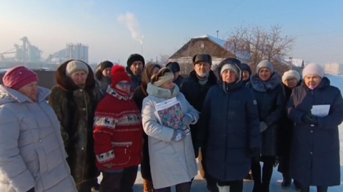 Жители поселка под Магнитогорском пожаловались президенту на грязный завод