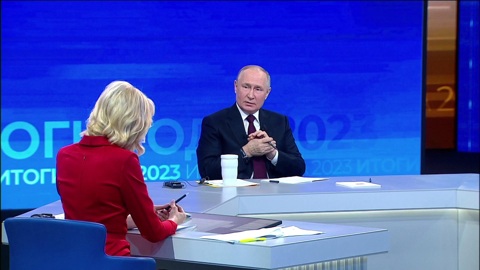 Президент обсудит с правительством программу переселения жителей Севера