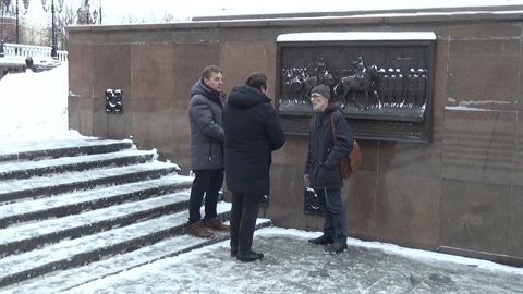 Коню маршала Рокоссовского вернут голову