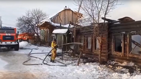 Два человека в Тюменской области погибли при пожаре
