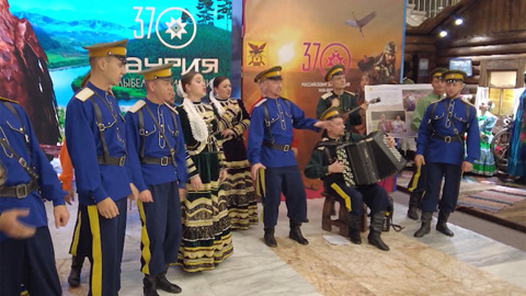20 студентов из Забайкалья отправились на экскурсию по выставке "Россия" в Москве