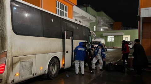 Более 100 детей с поезда Тюмень-Адлер отправили в больницу в Саратове из-за подозрения на инфекцию: последние подробности