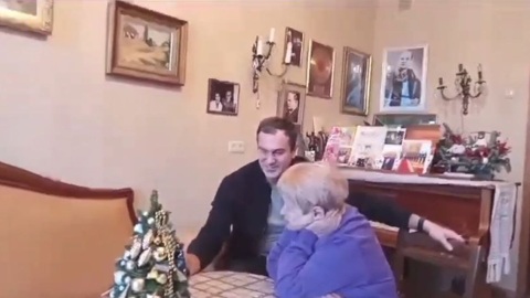 Александра Пахмутова вышла на видеосвязь с творческими коллективами Волгоградской области