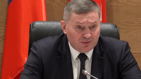 Волгоградский губернатор поручил усилить безопасность в новогодние праздники