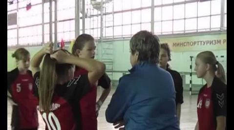 На Первенстве России в Краснодаре юные донские гандболистки выиграли все матчи