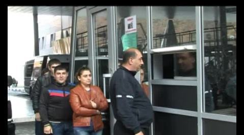 Пересечь границу России и Грузии на 'Верхнем Ларсе' можно только засветло