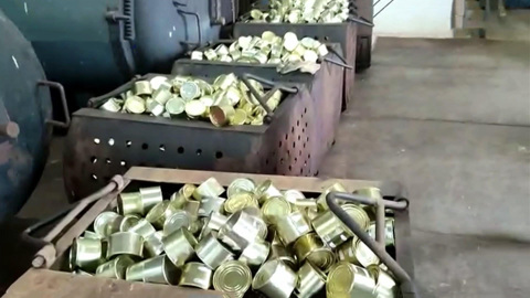 Российские магазины торговали консервированной отравой