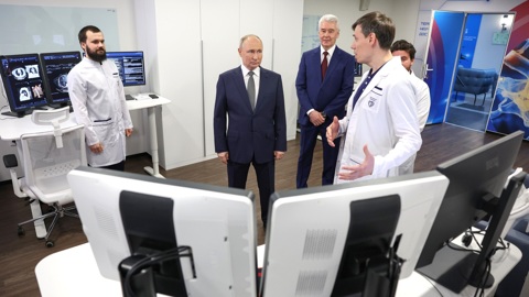 Пациента из наблюдателя делают участником работы врачей