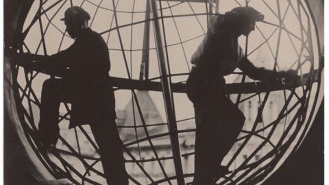 Выставка "Алфавит. Советская фотография 1920-1930-х годов" в ЦВК Béton