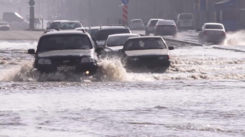 В Оренбуржье дороги ушли под воду