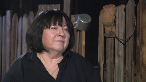 Режиссер Светлана Землякова – о новой версии спектакля "Деревянные кони"