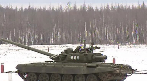 Нижегородская область. Обновленные танки Т-72БЗ на полигоне Мулино