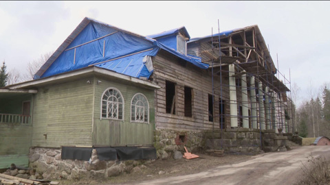 Как в Ленинградской области реставрируют старинные здания?