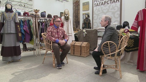 Дизайнер Андрей Сафинин – о форуме-выставке "Уникальная Россия" и стилизованной одежде