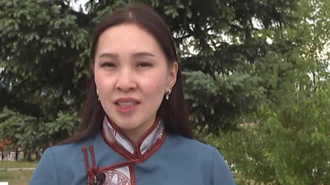 "У Лукоморья дуб зеленый" на национальных языках. Кызыл