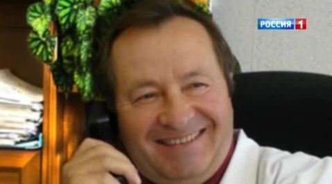 врач