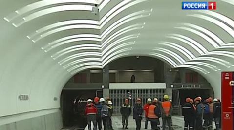 Светло-голубая ветка соединит оранжевую с серой
