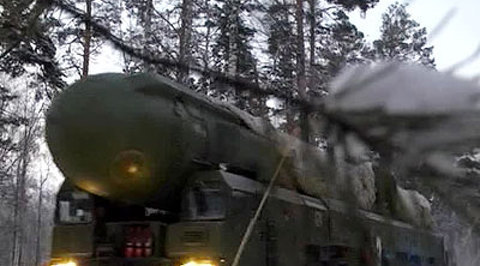 На смену "Тополю" идет неуловимый "Ярс"