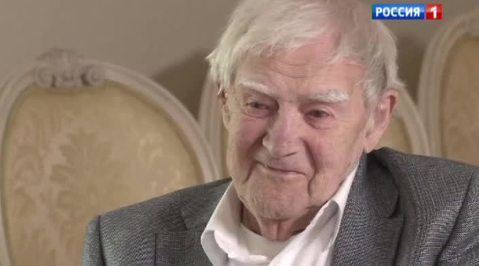 Даниил Гранин: "совести Петербурга" - 95 лет